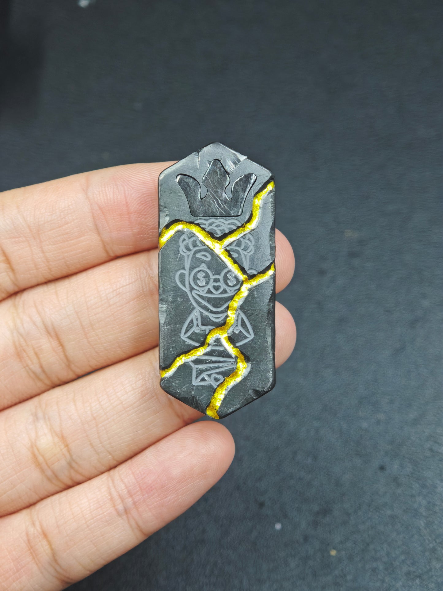 Plane Zirconium