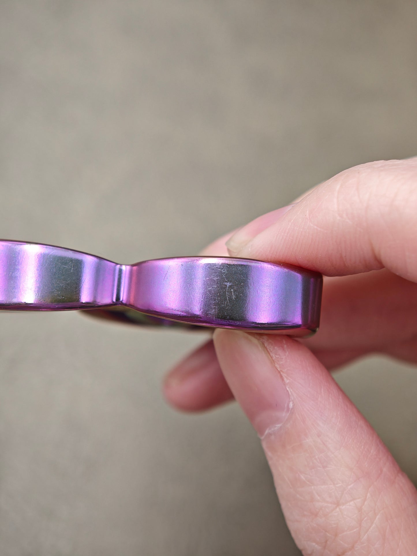 Twin Shadow Zirconium