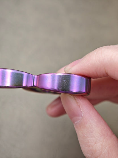 Twin Shadow Zirconium
