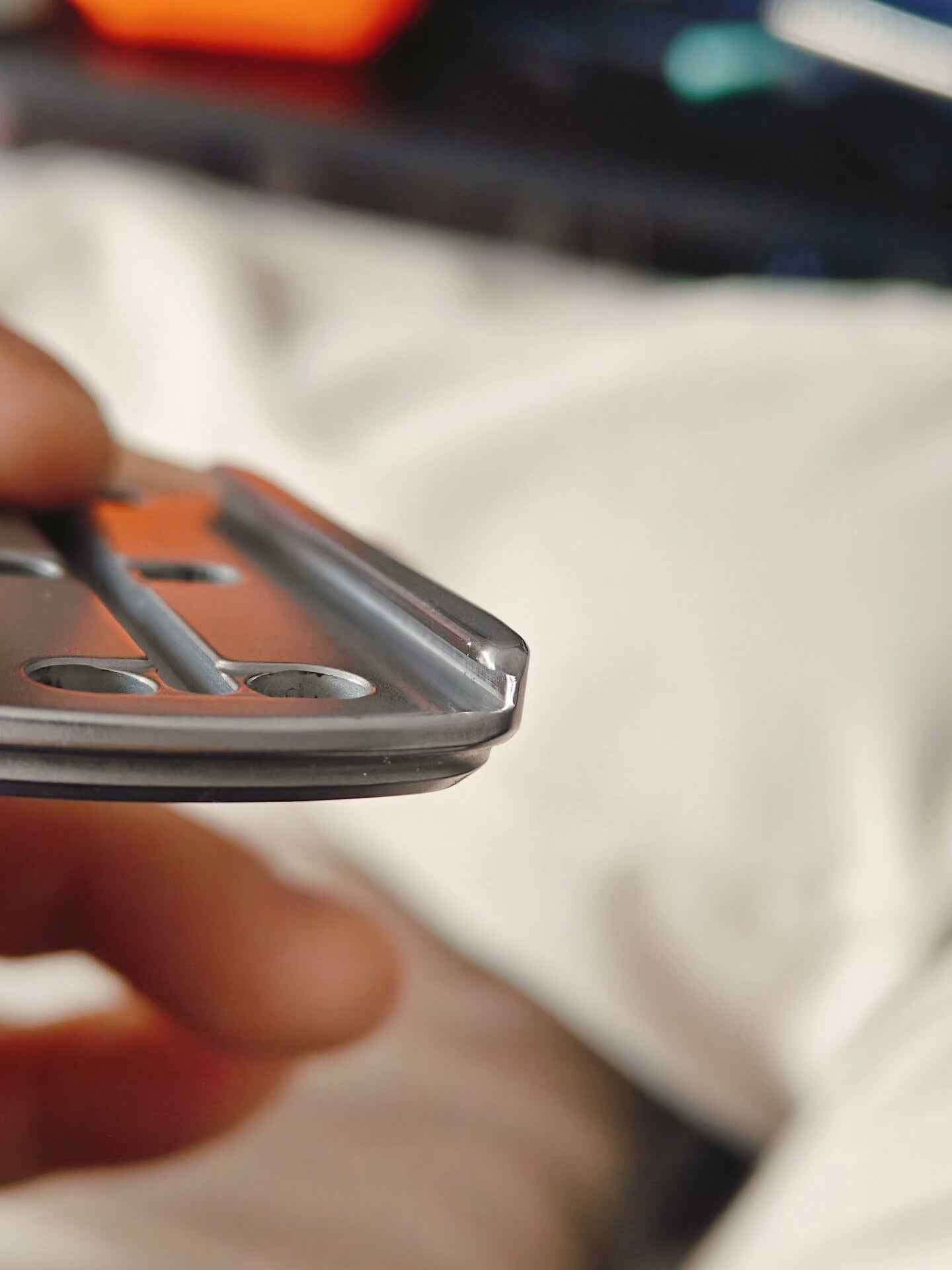 Wormhole Stainless Steel