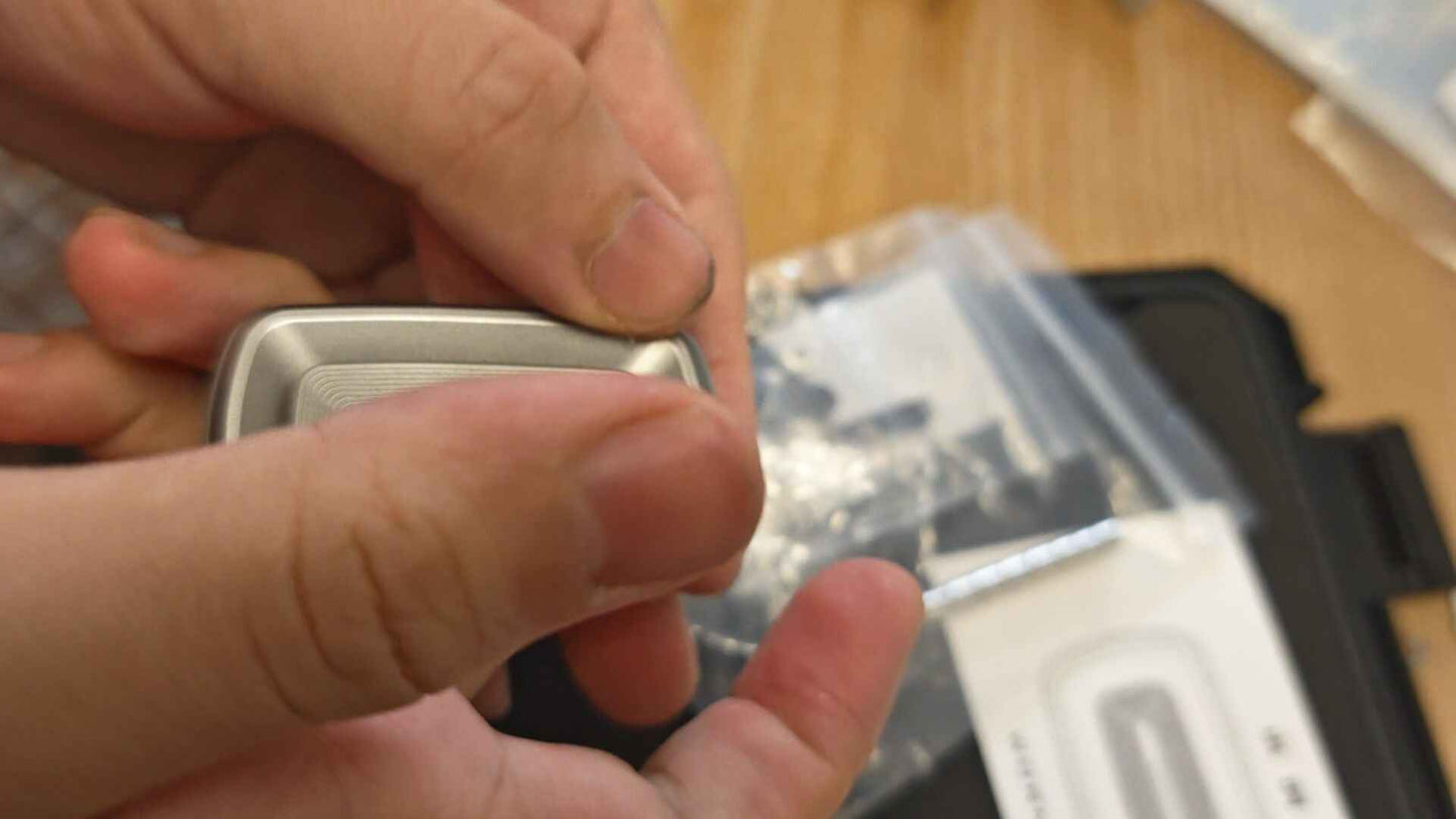 Wormhole Stainless Steel