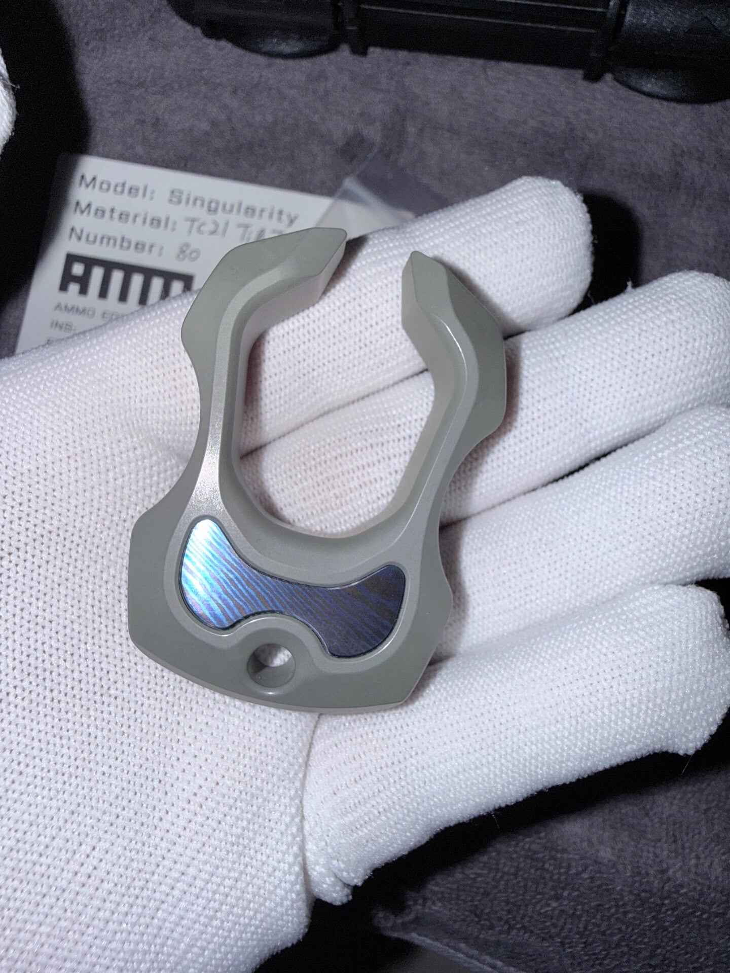 Versatilty Titanium Mokuti