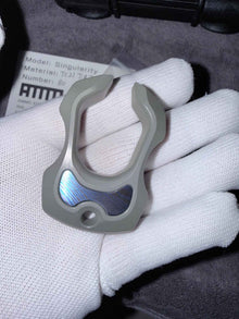 Versatilty Titanium Mokuti