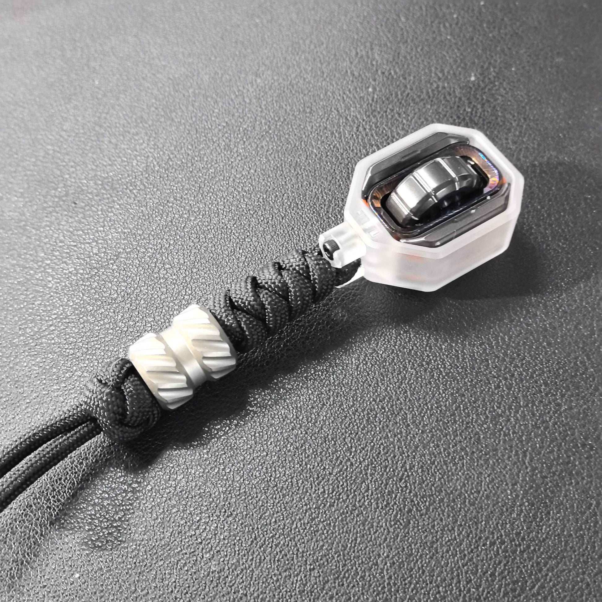 Cracker Zirconium Mokuti