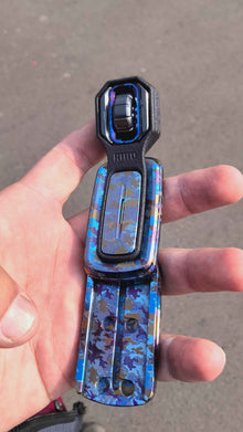 Wormhole Zirconium Titanium + Cracker