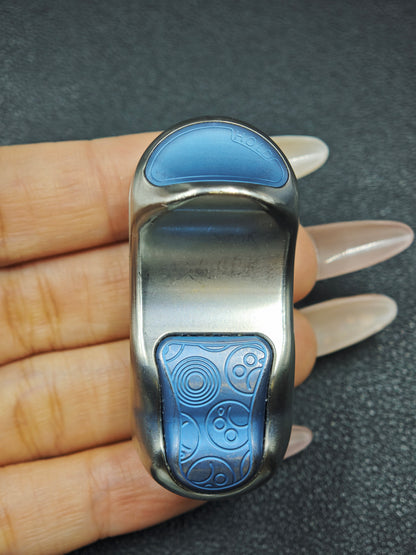 Top G Titanium
