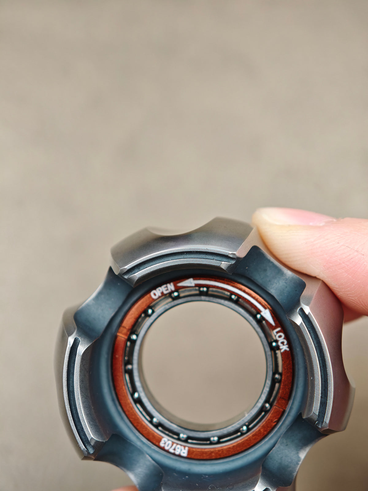 Noiz Stainless Steel