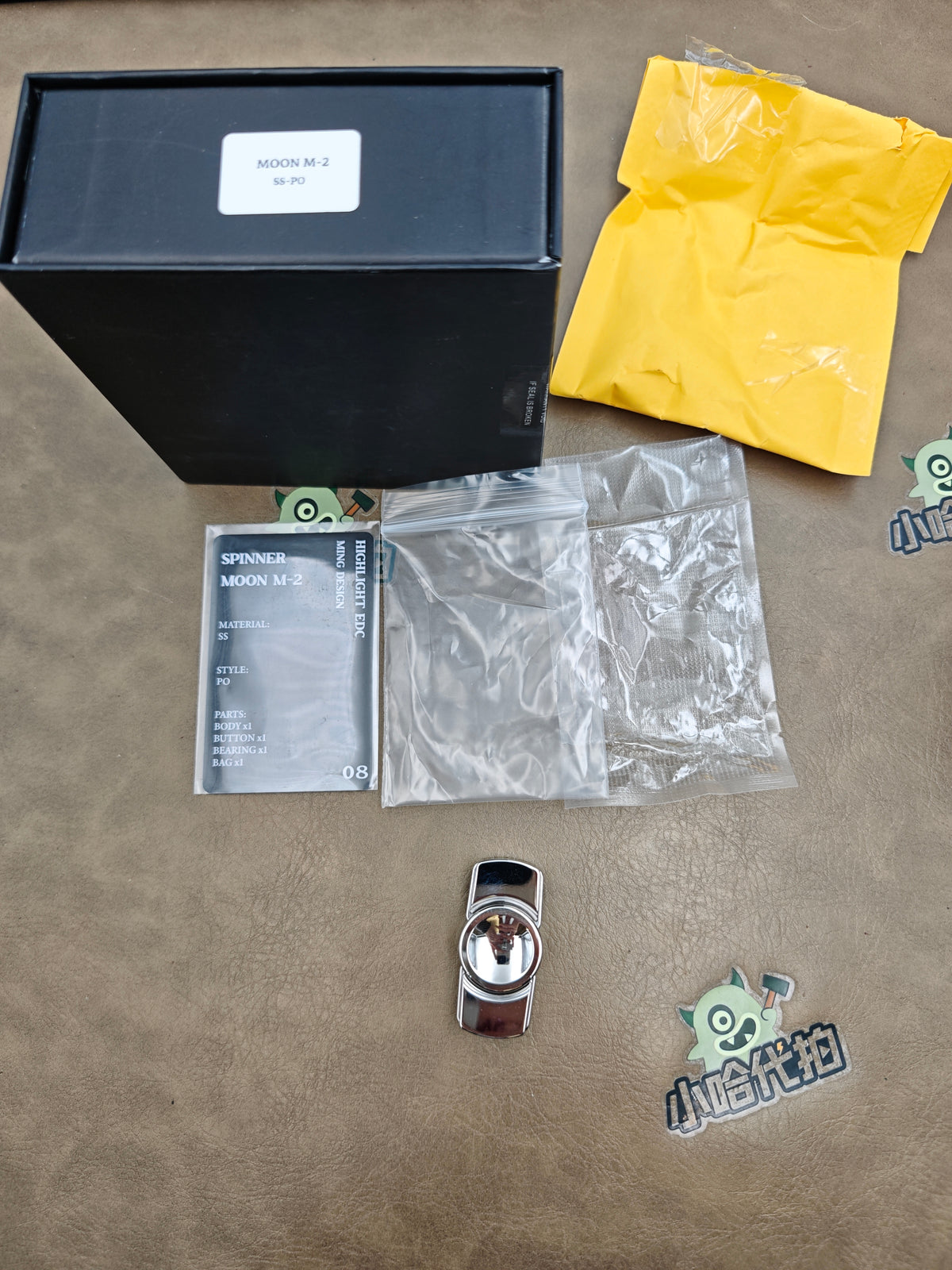 Moon M2 Stainless Steel Polished