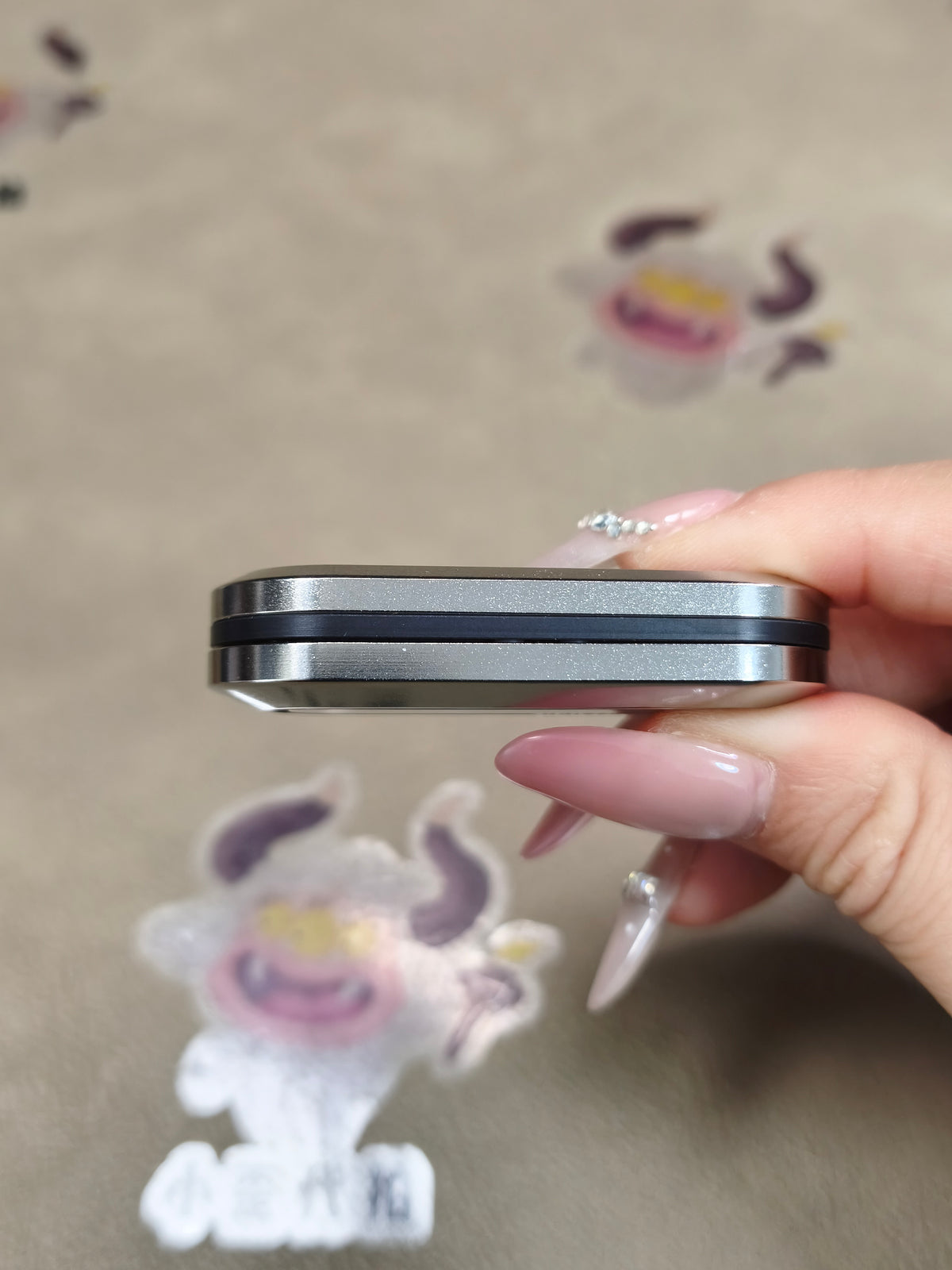 Coco Candy Titanium
