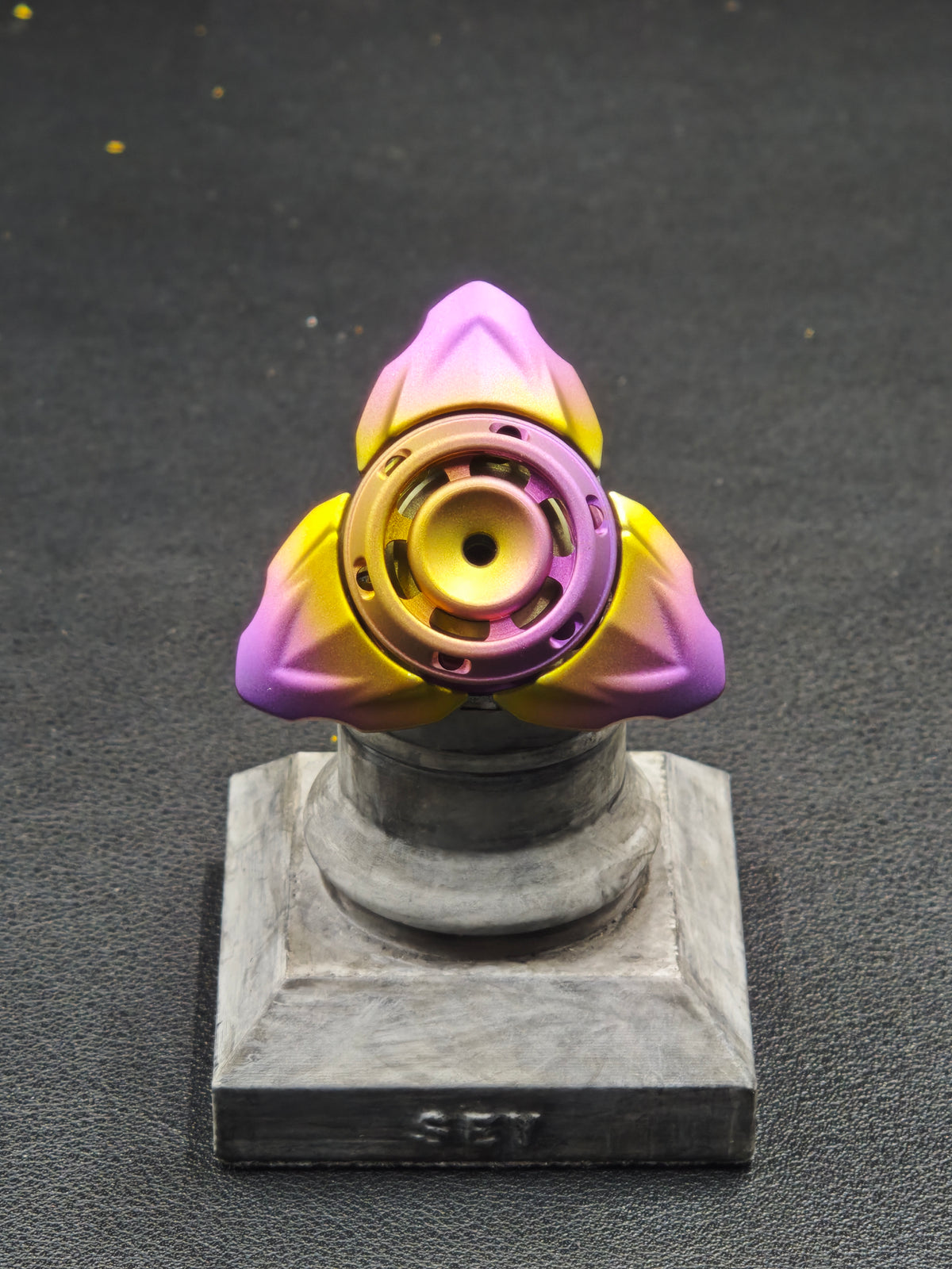 Dragon Pearl Niobium Anodized Brushed