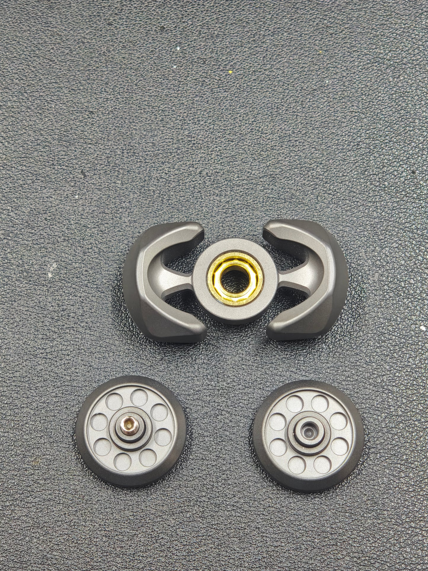 Libra Zirconium
