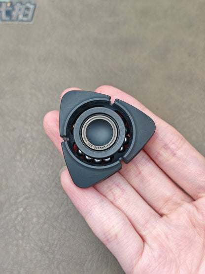 BIT 04 Zirconium