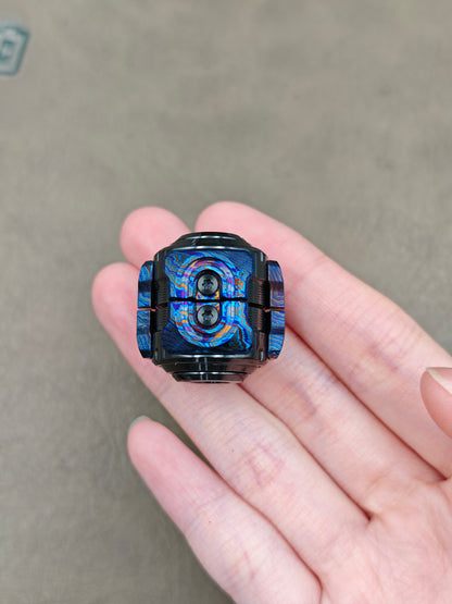 SHAKE Zirconium Polished