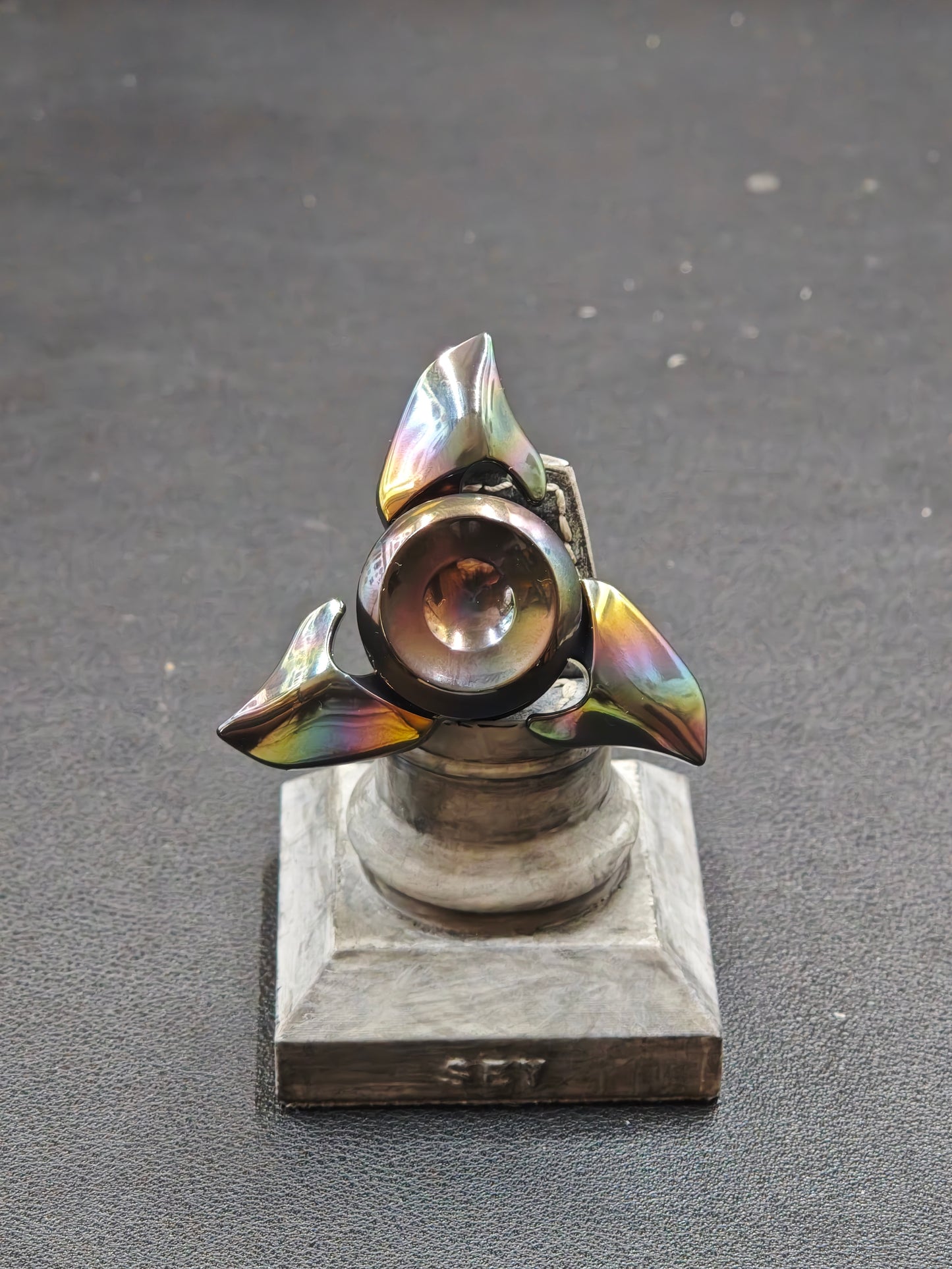 Owl Zirconium Oil Slick