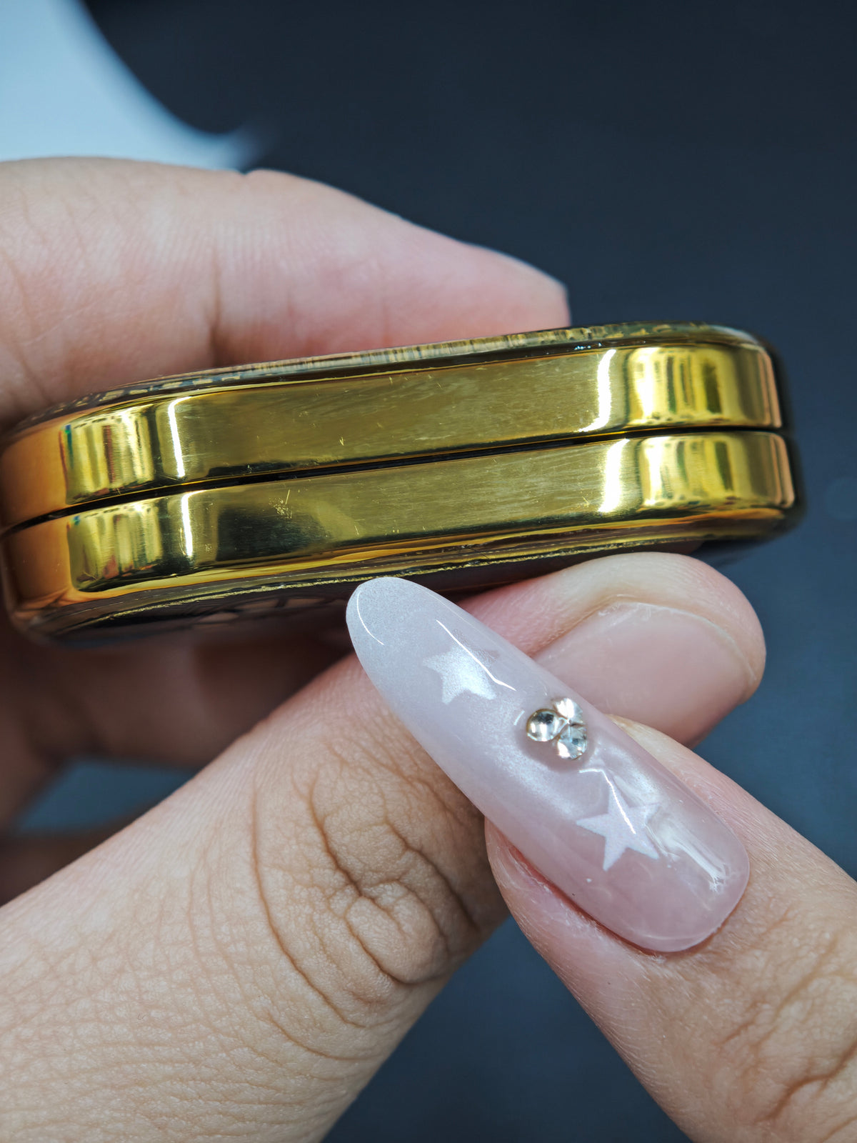 Groove Zirconium Gold Plated Resin-Sealed