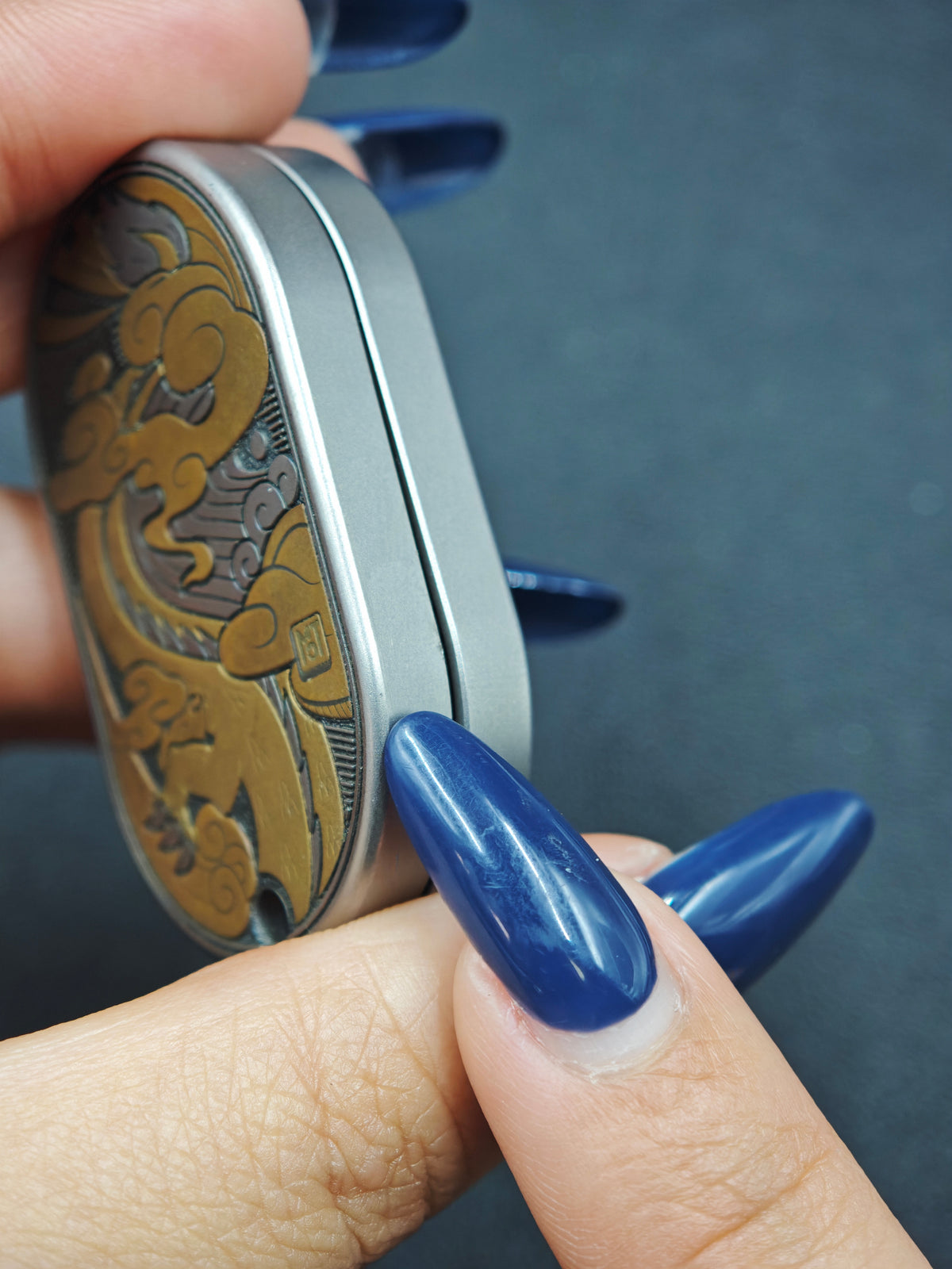 Couture Dragon Rhythm Titanium