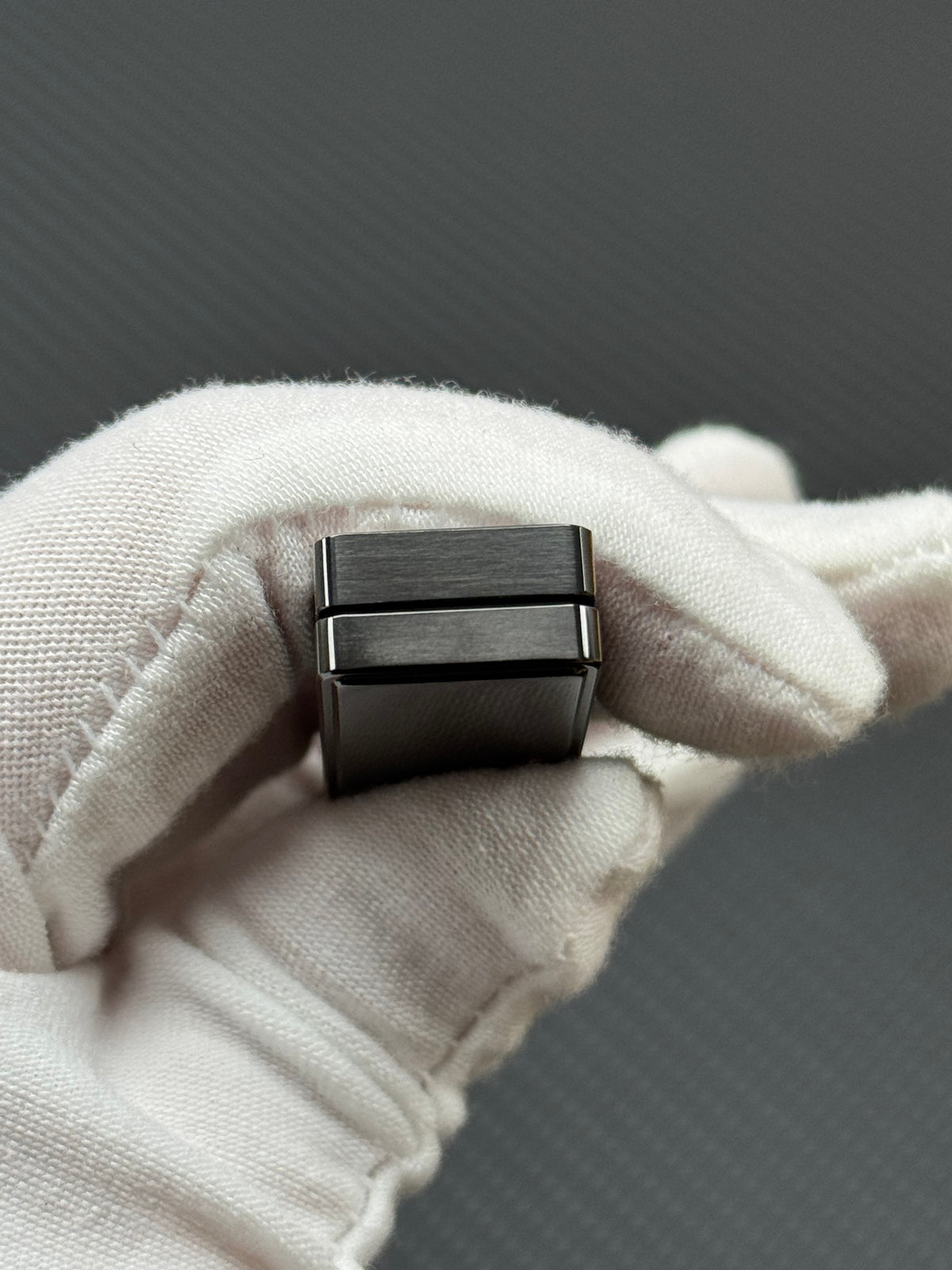 Mini Box Zirconium Polished