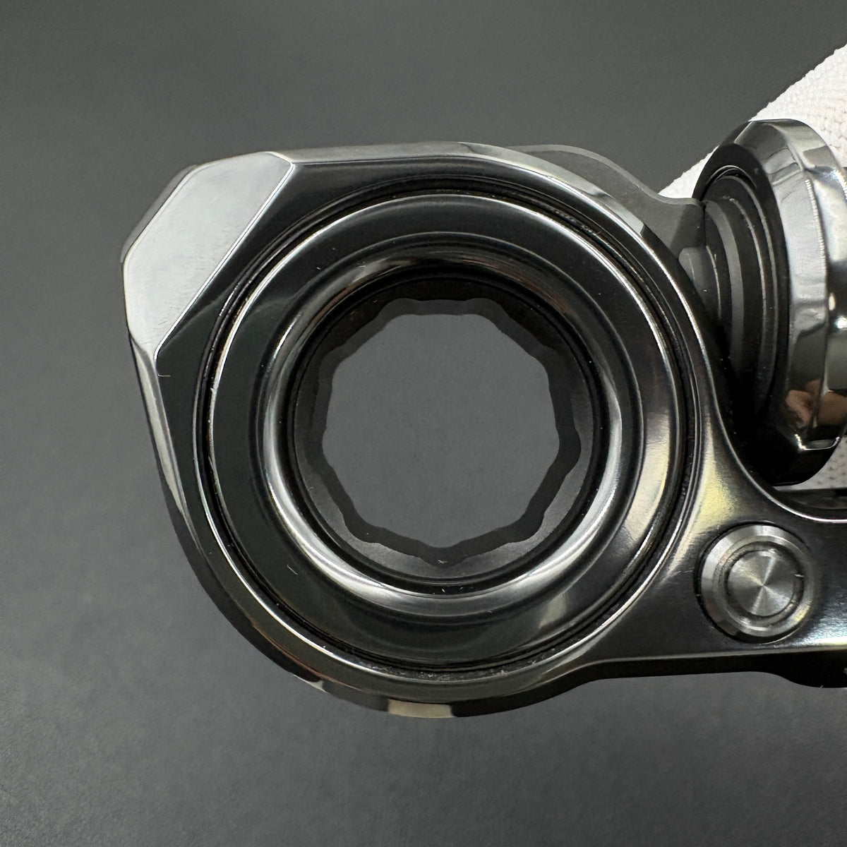 Sinian Zirconium Polished