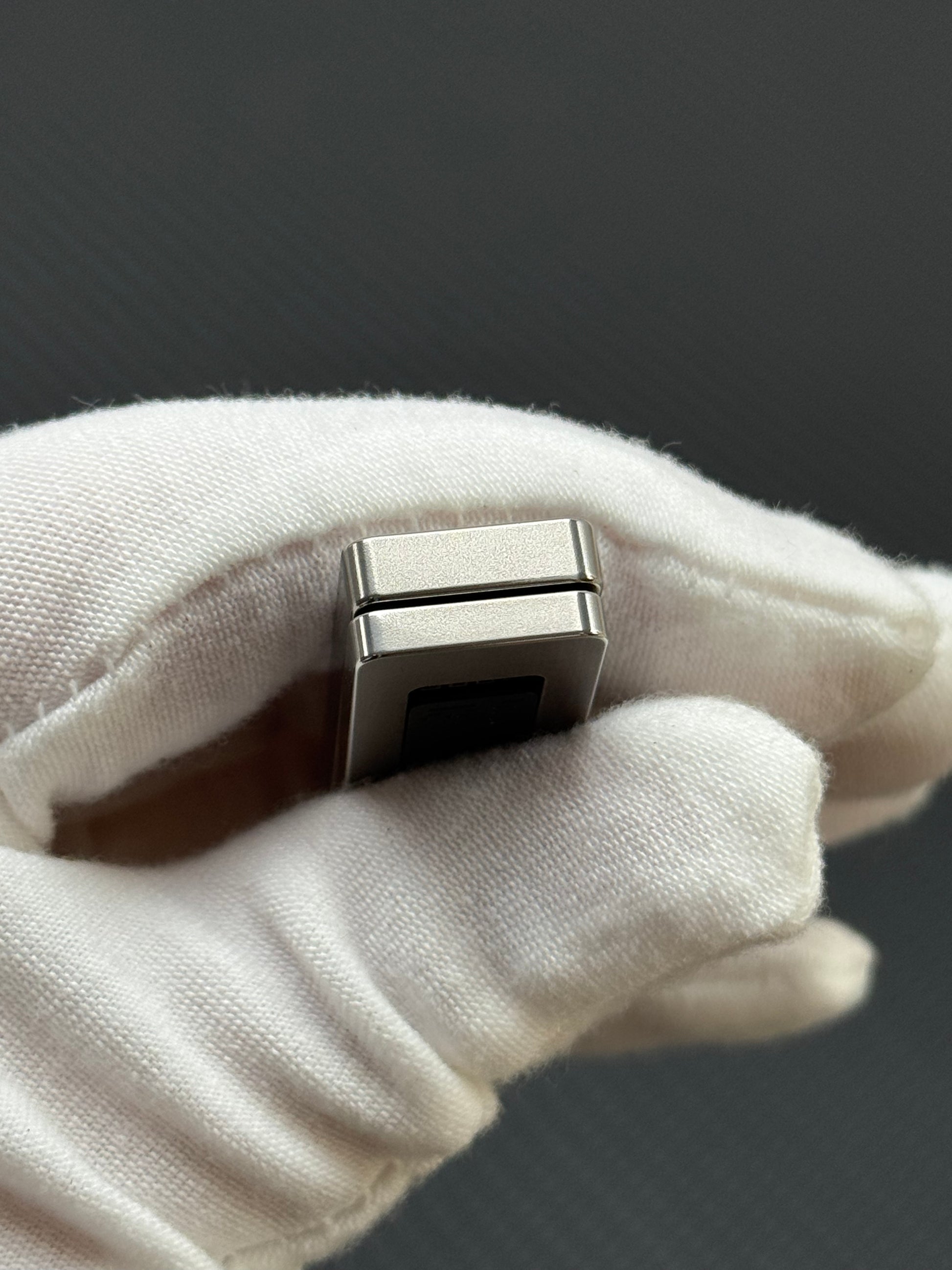 Frog Zirconium