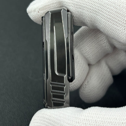Thousand machines Zirconium