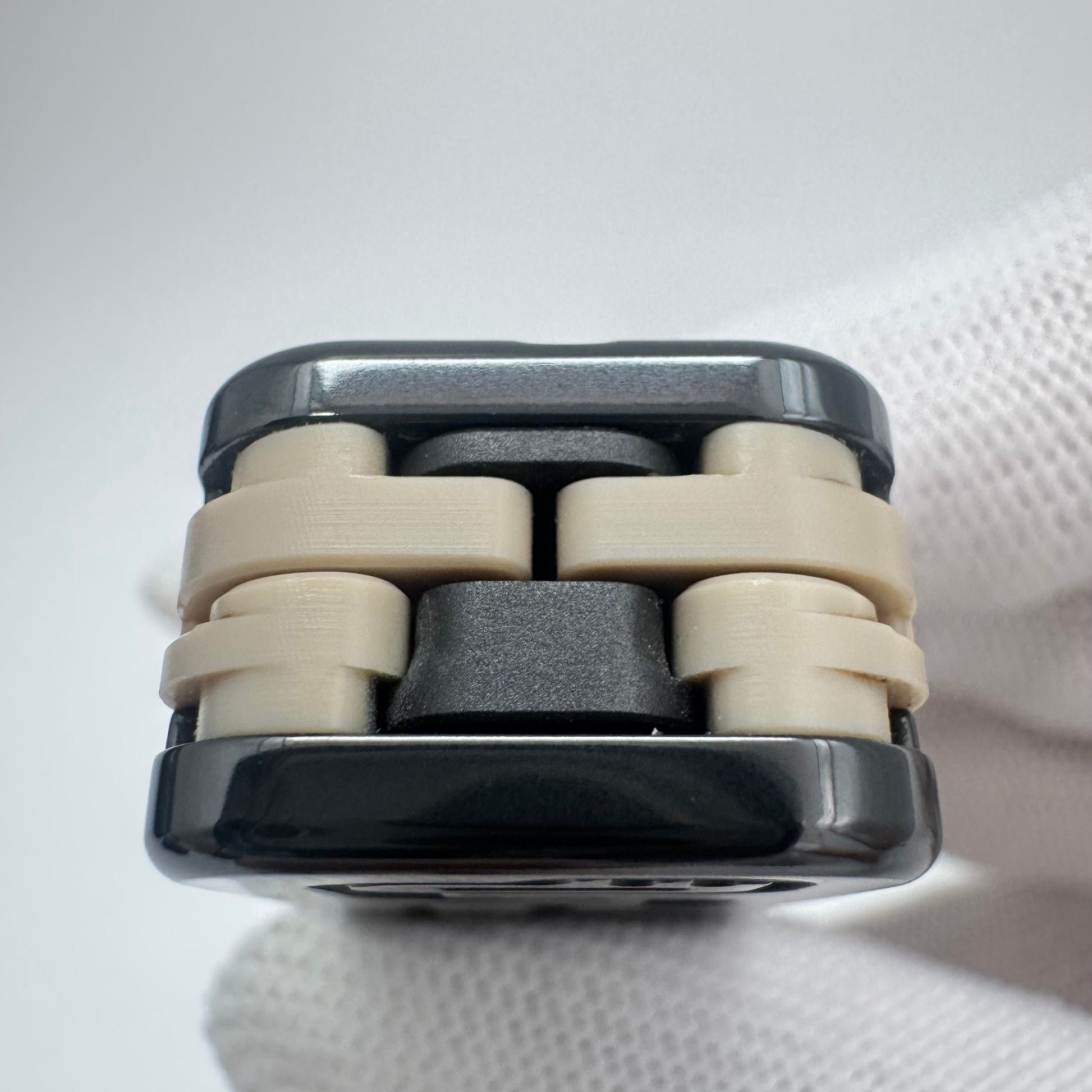 Snake Ejector Zirconium Zircuti
