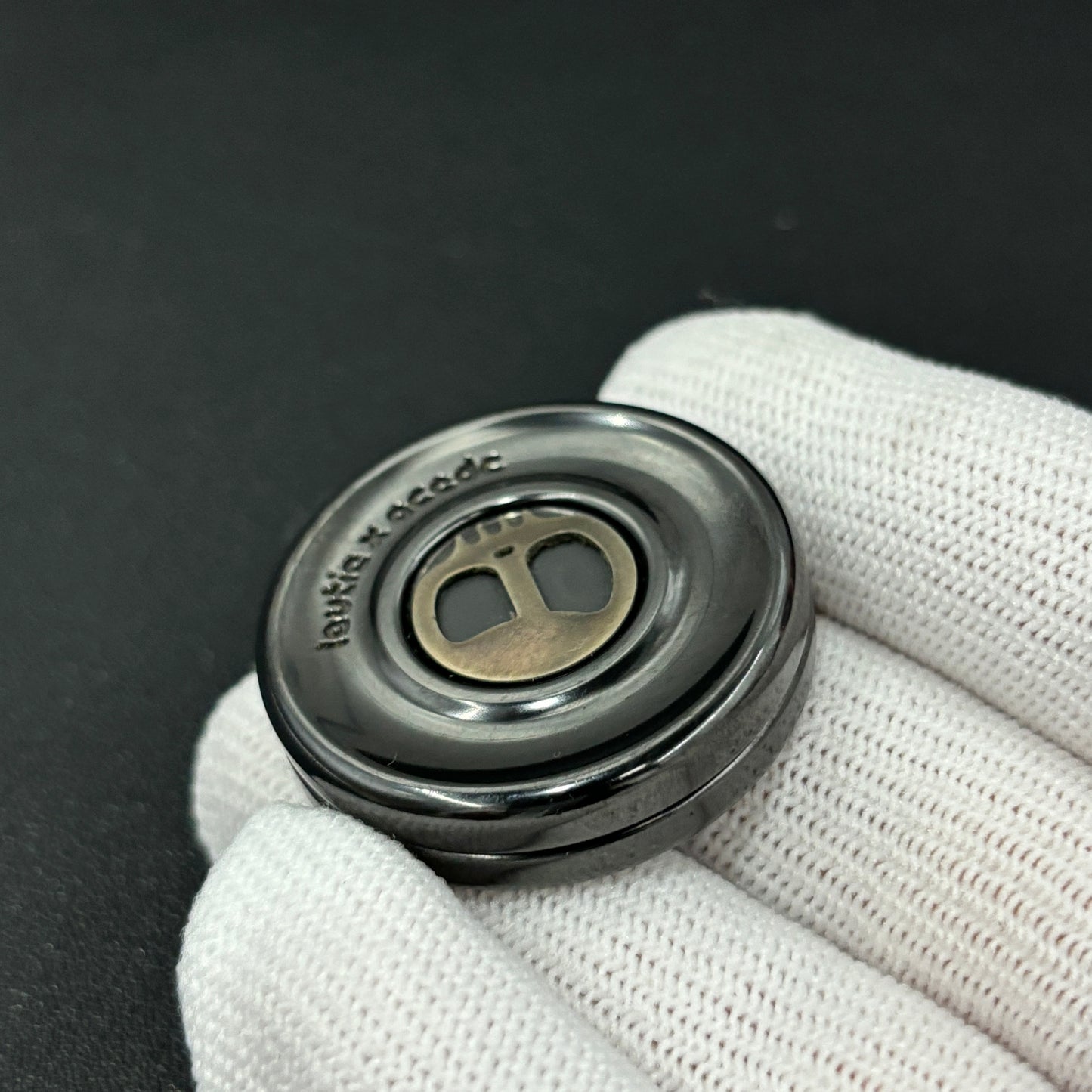 Devil Milk Cap Zirconium
