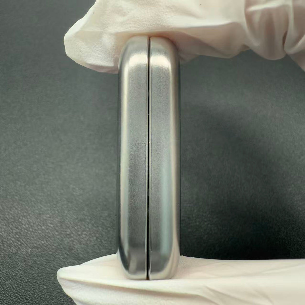 Floating Cloud Stainless Steel