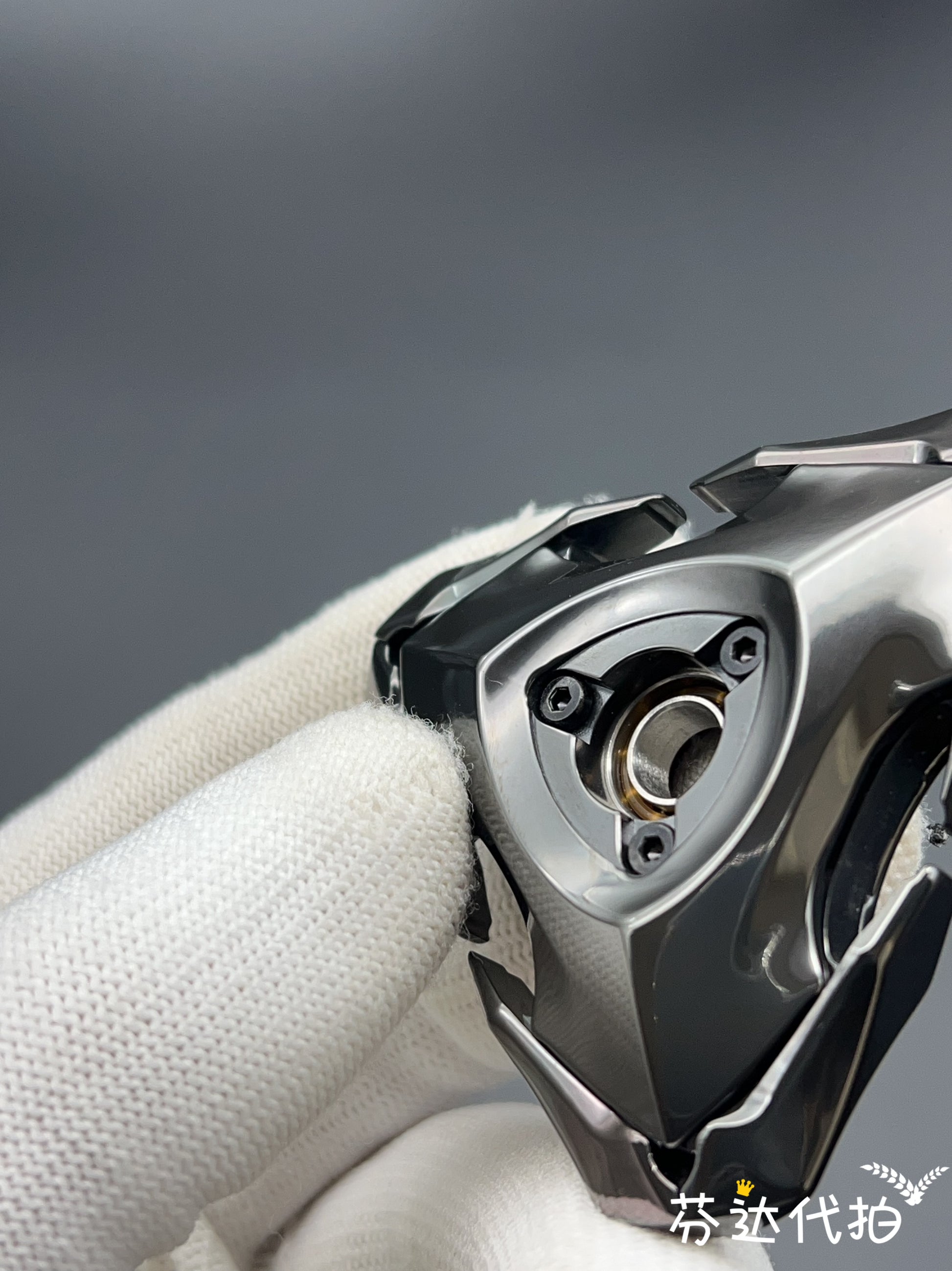 Blade Zirconium
