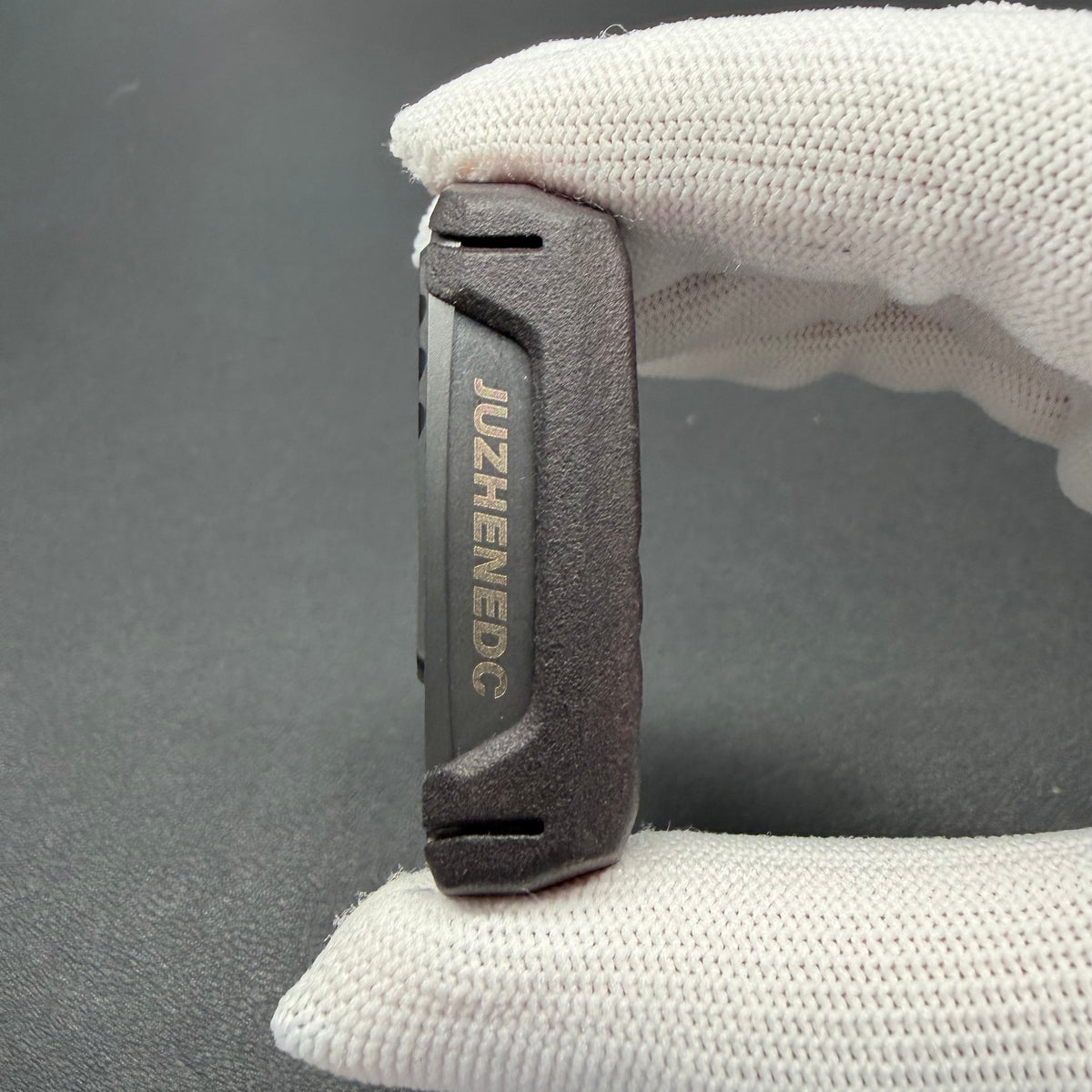 Thousand machines Zirconium