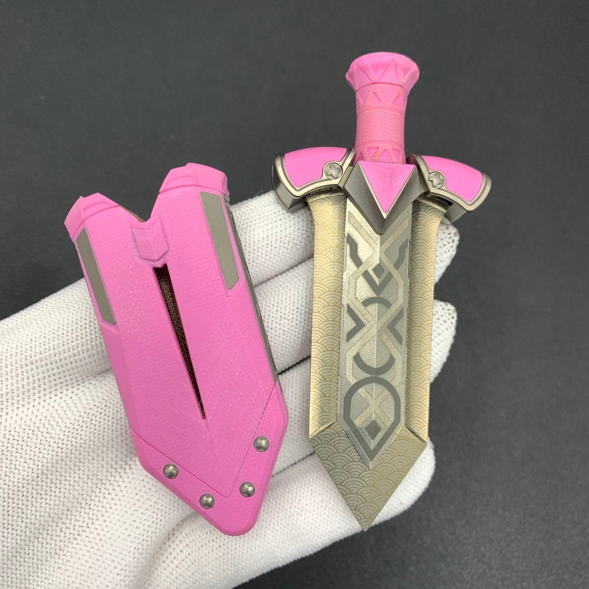 Ghost Lantern Lake Sword G10