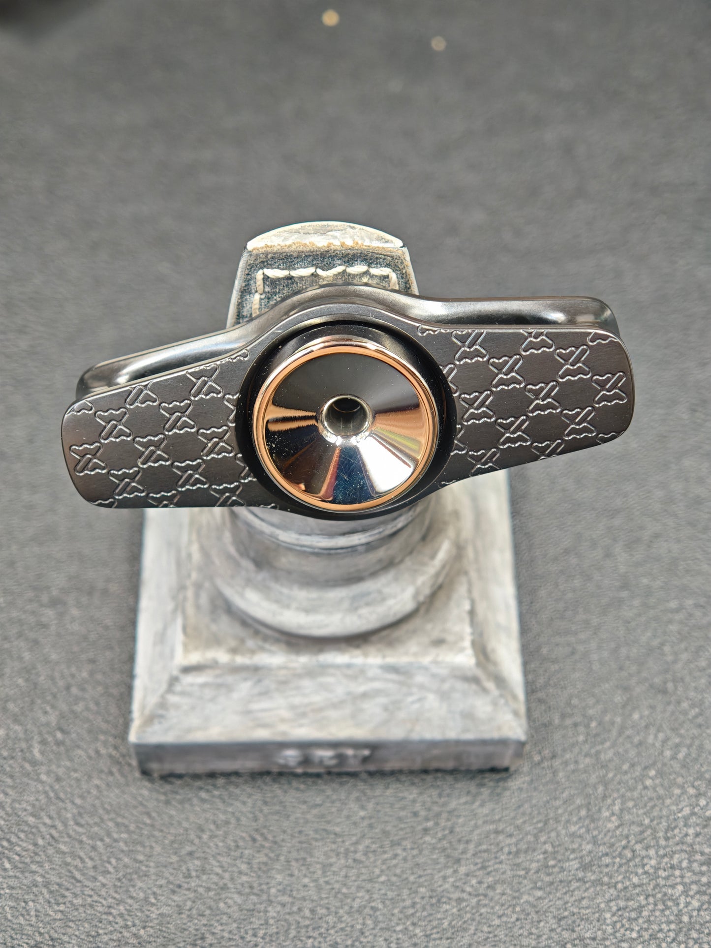 Oumuamua Premium & Buckle Zirconium Limited Edition