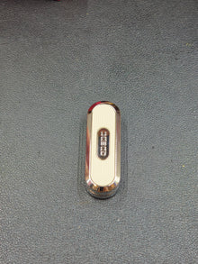Pipa Plate Titanium