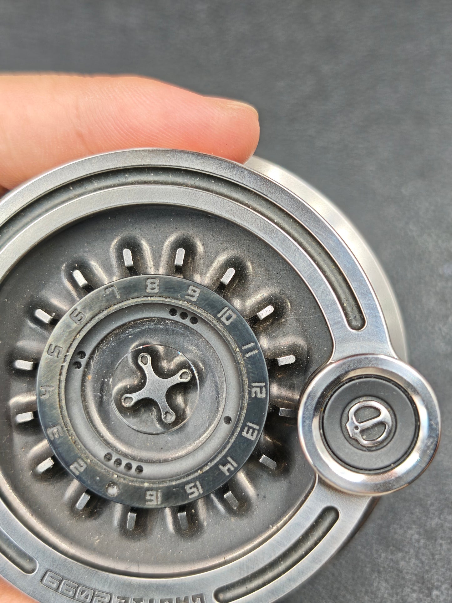 Carnival Roulette Zirconium