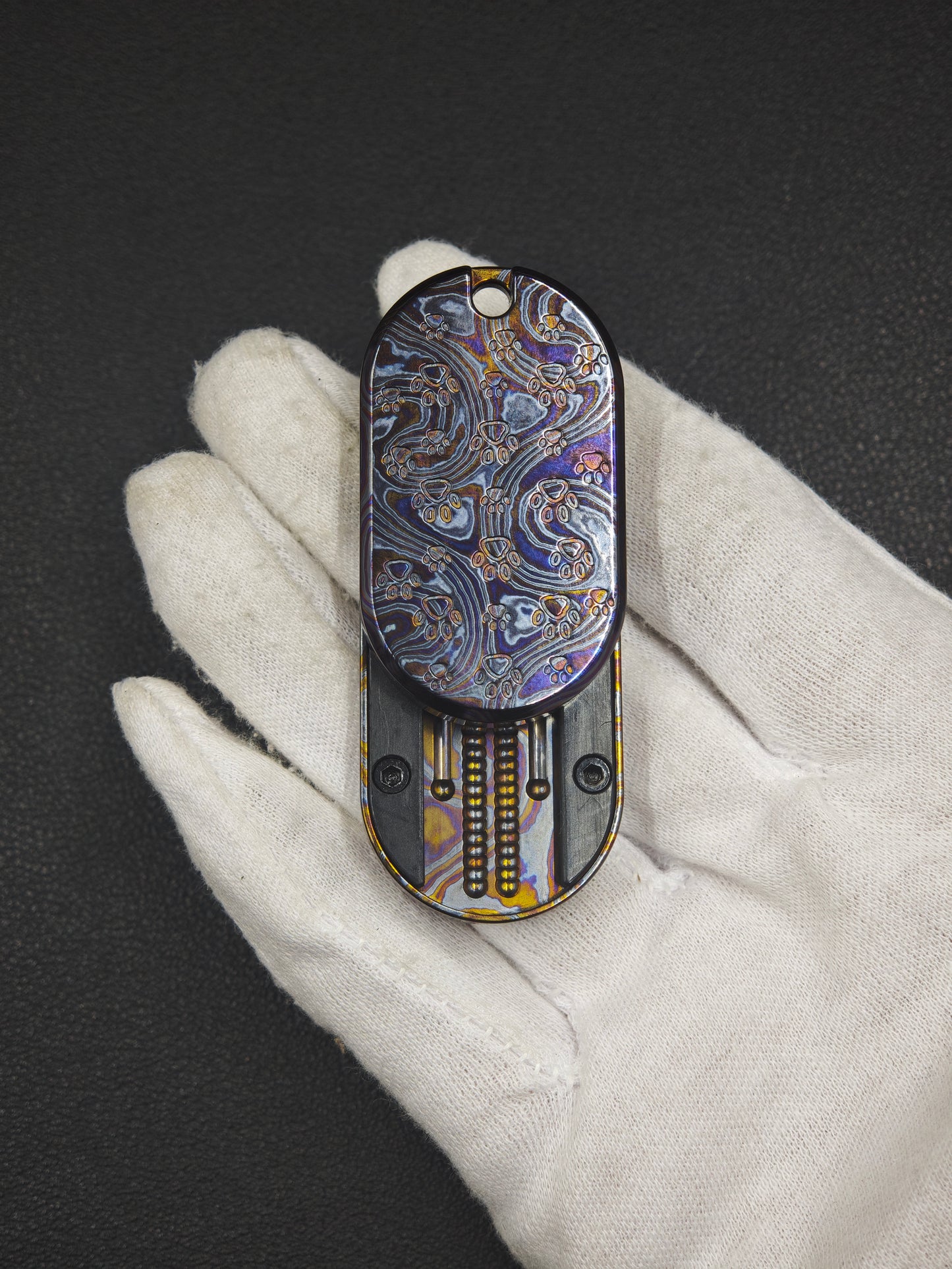 F2.9 Zircuti