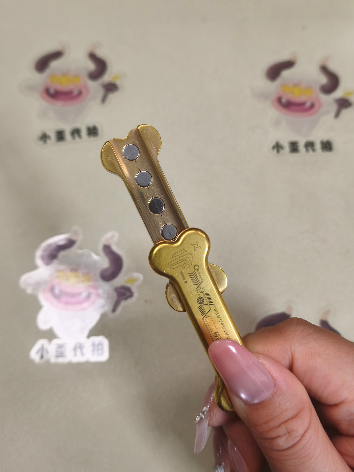 Thorn Light Steam Bone Brass Engraved