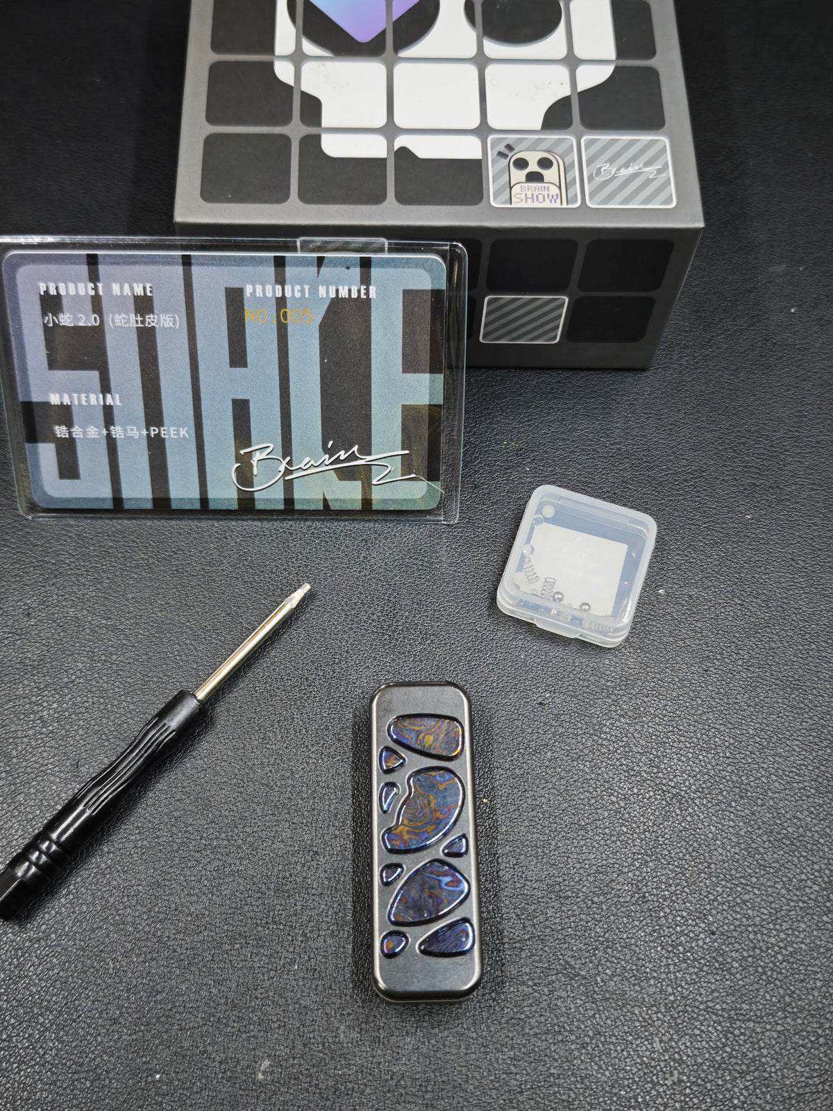 Snake Zirconium
