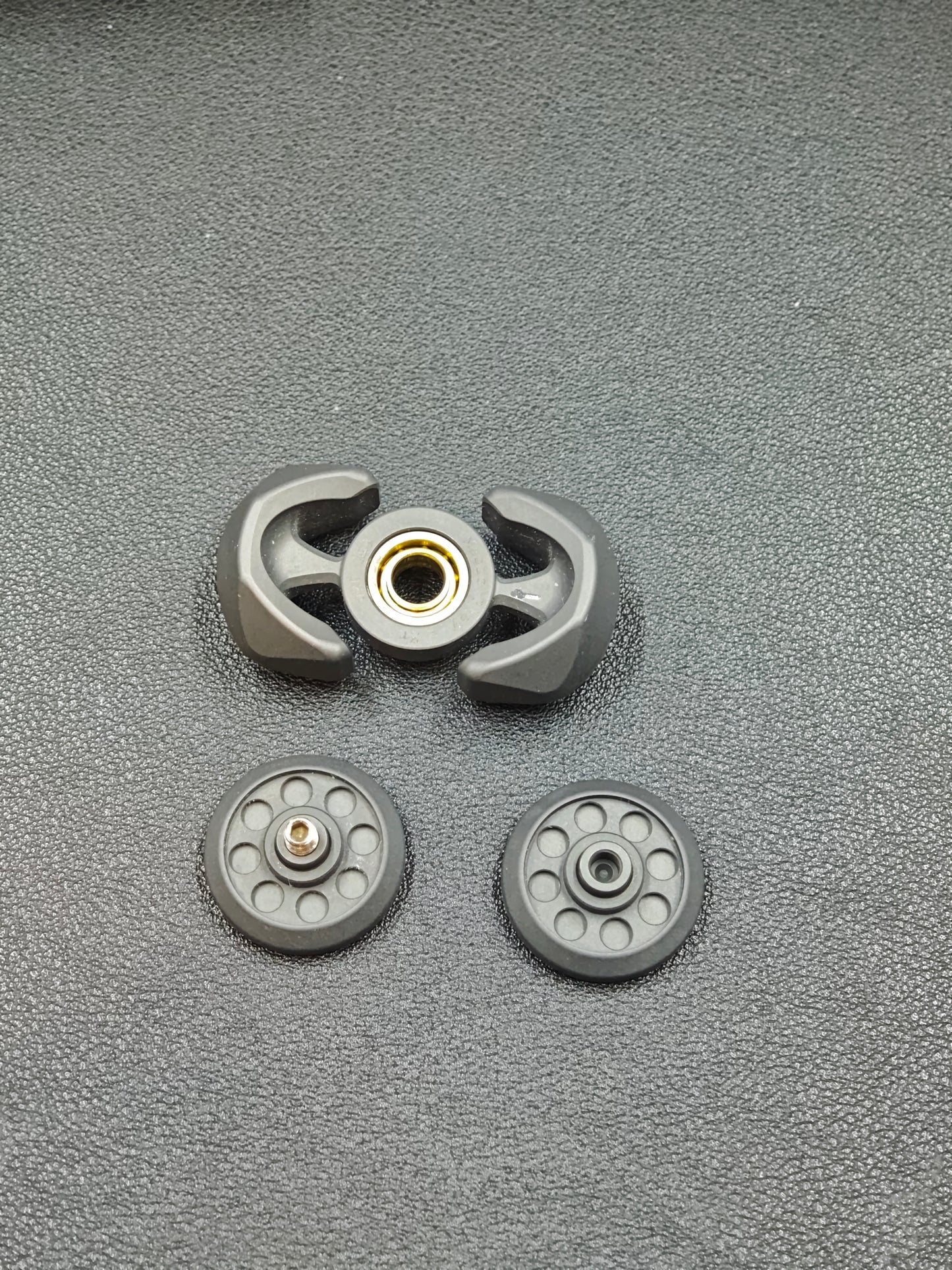 Libra Zirconium