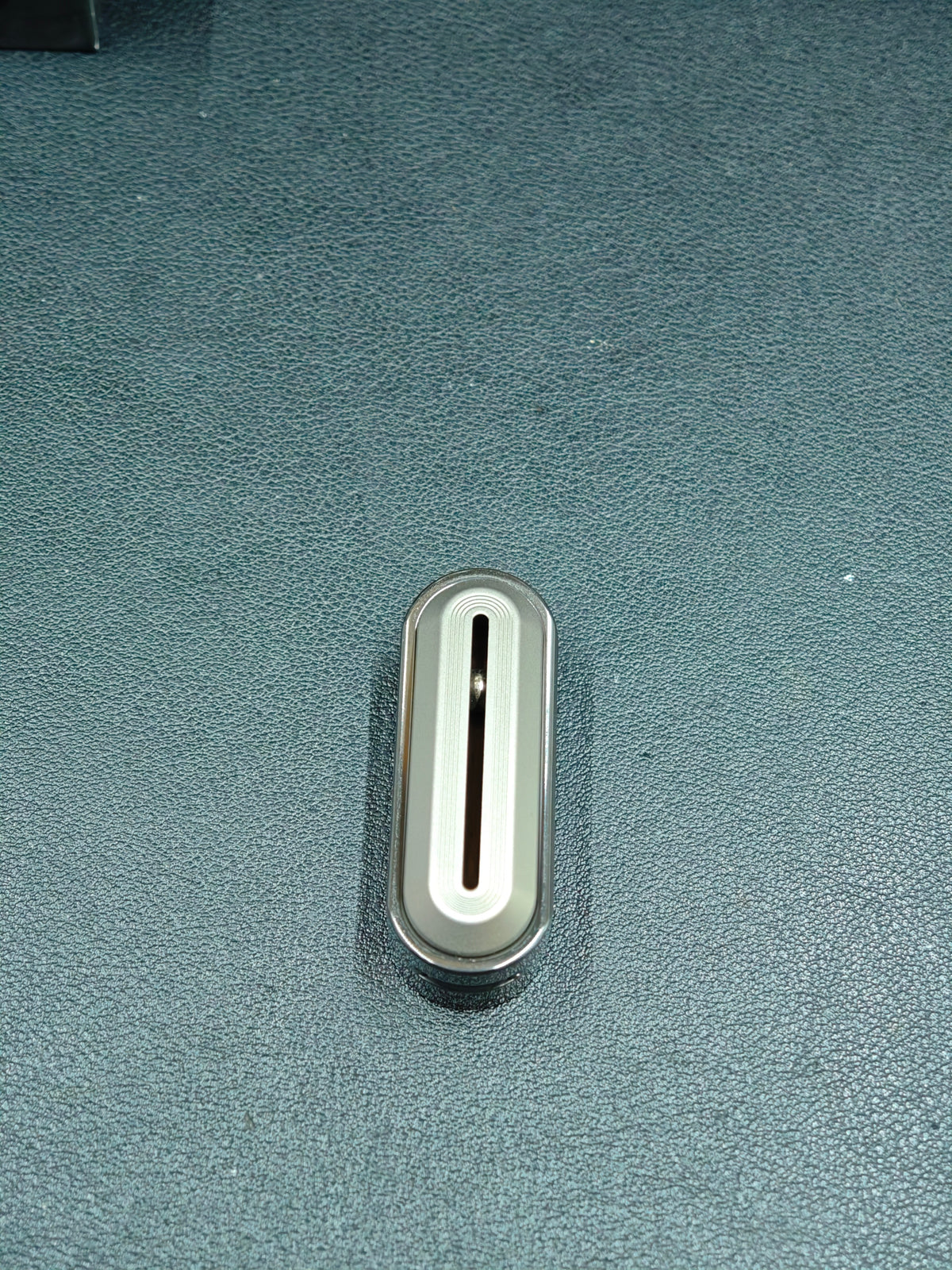 Ruyi RS Zirconium