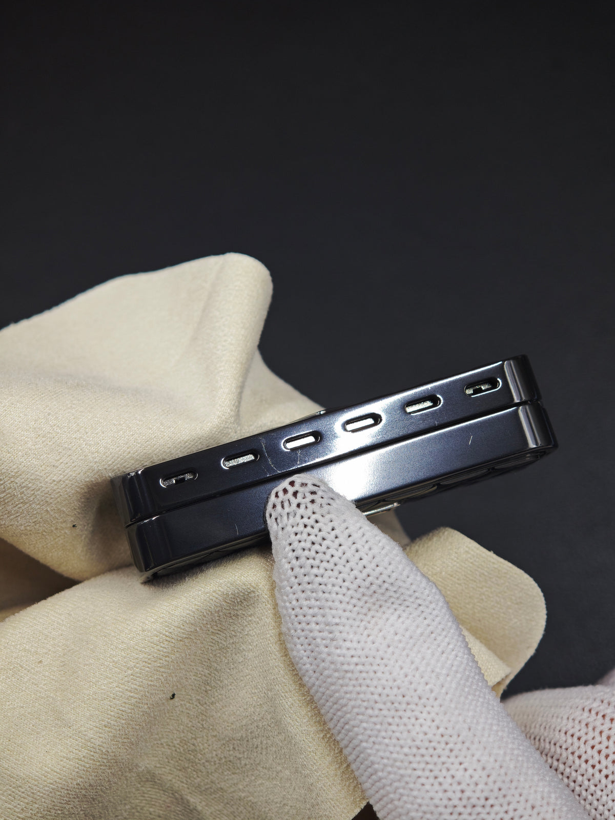 Feng Ling Zirconium Oil Slick