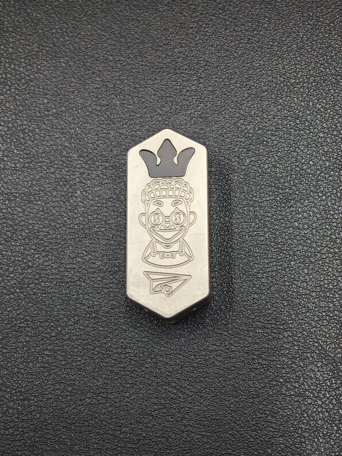 Plane Titanium