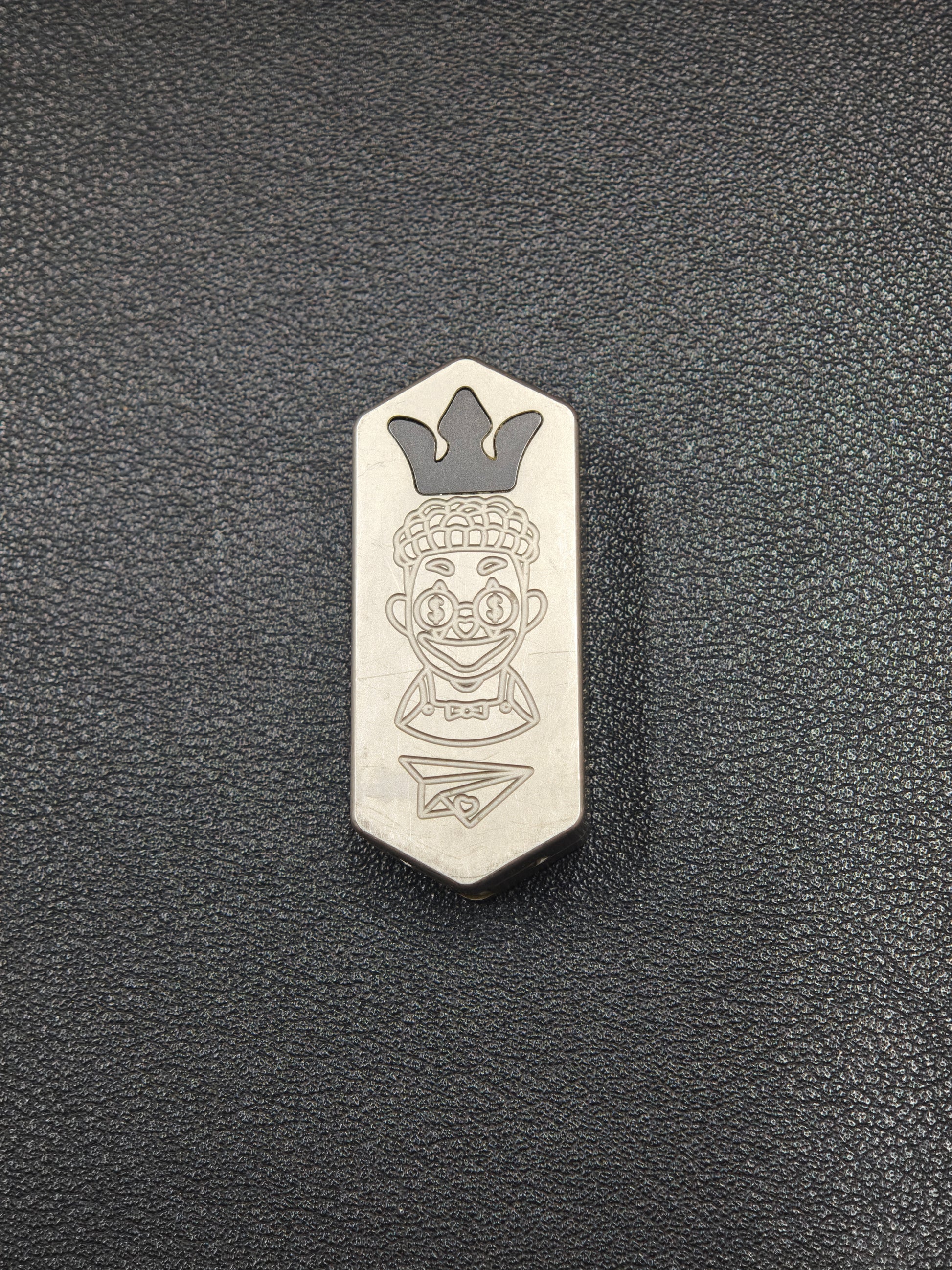 Plane Titanium