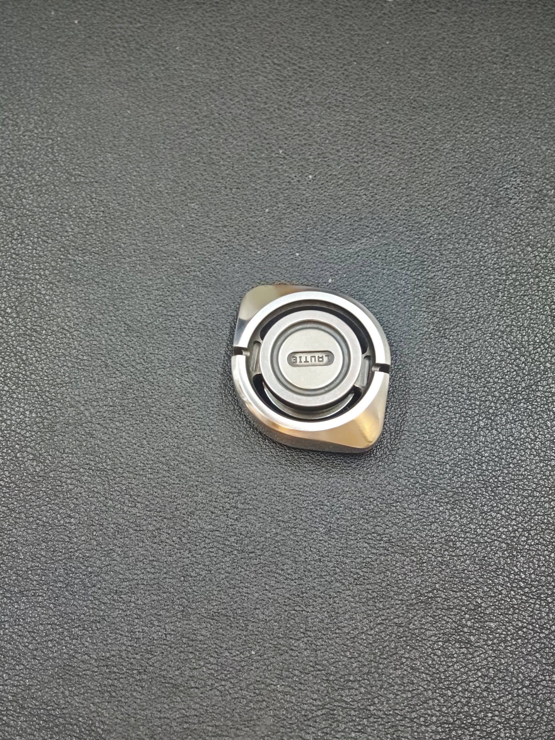 BIT 04 Stainless Steel