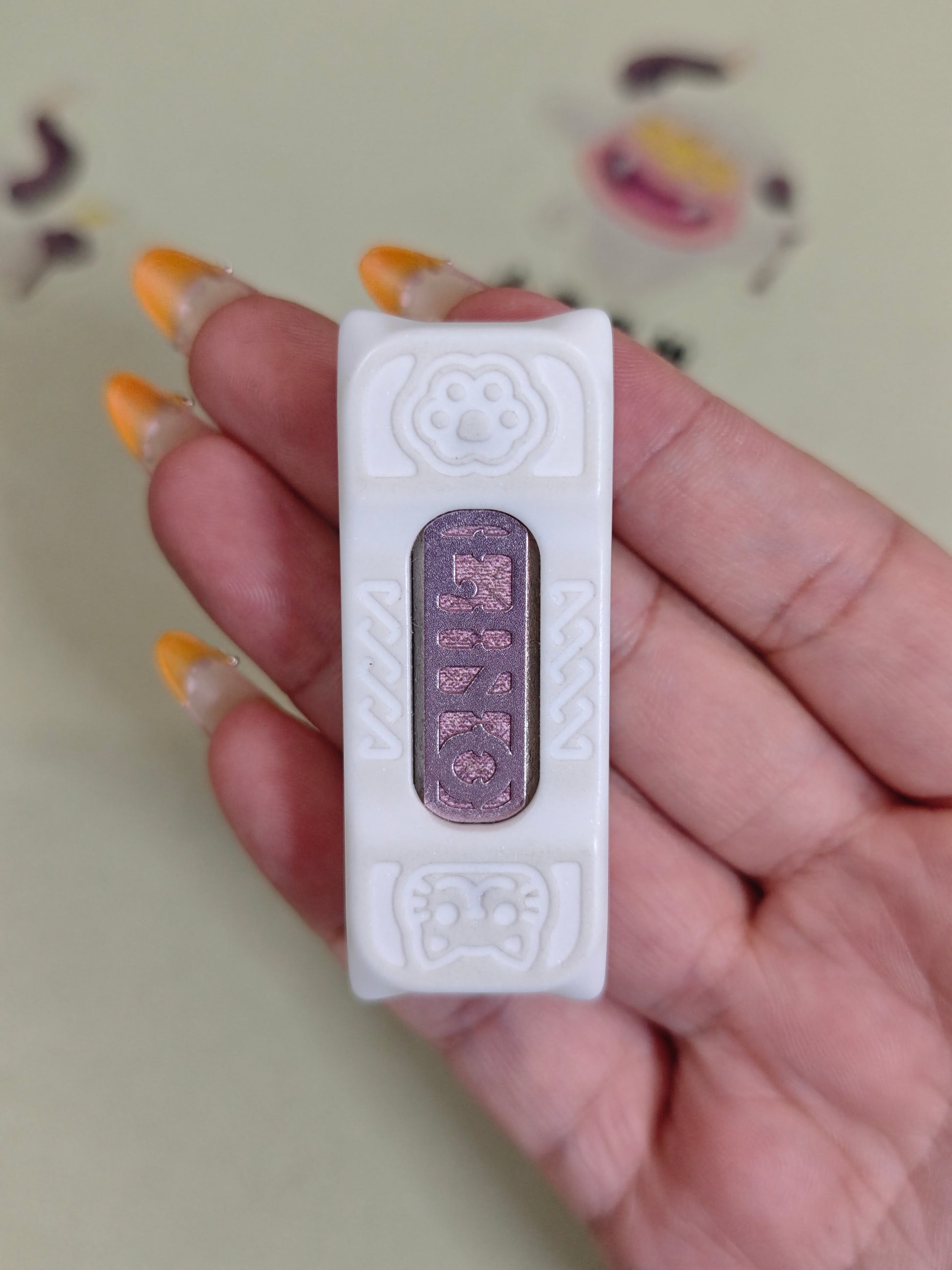 LINO EDC LIMBO Mechanical Corian