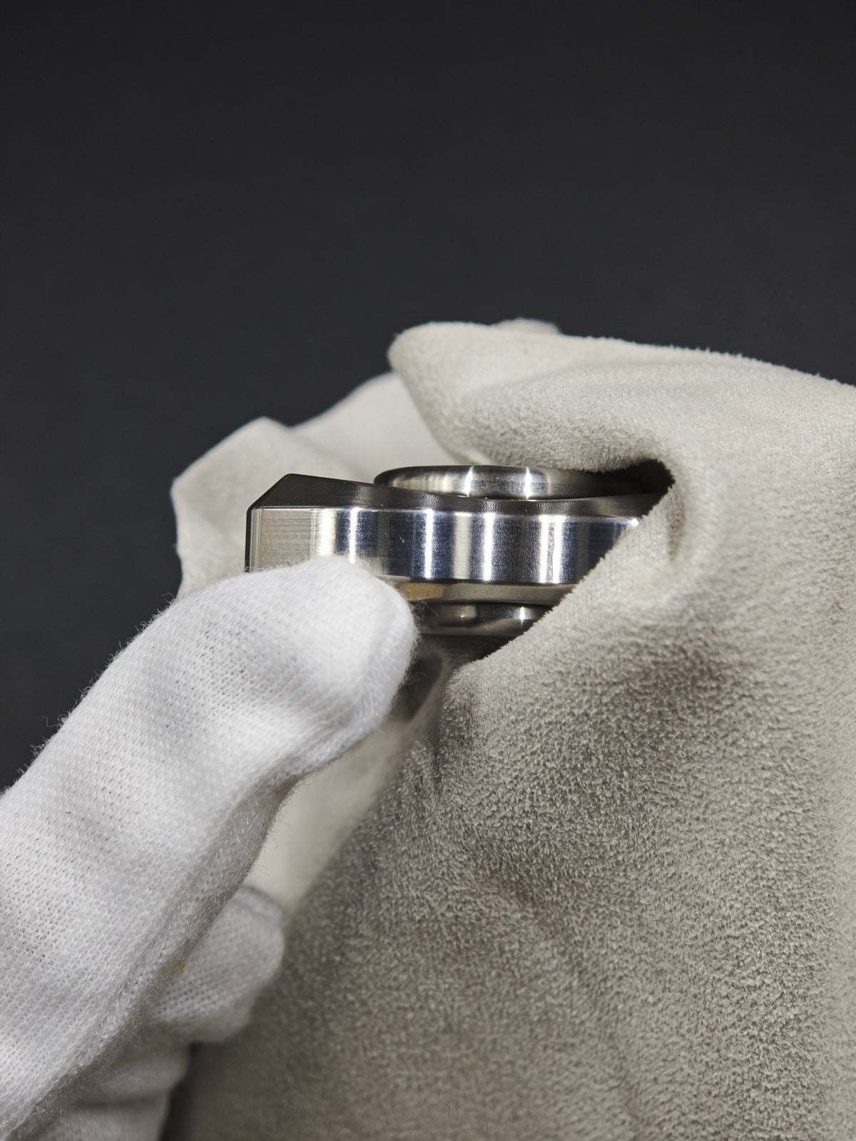 Little Bee 1.1 Stainless Steel Machine Finished