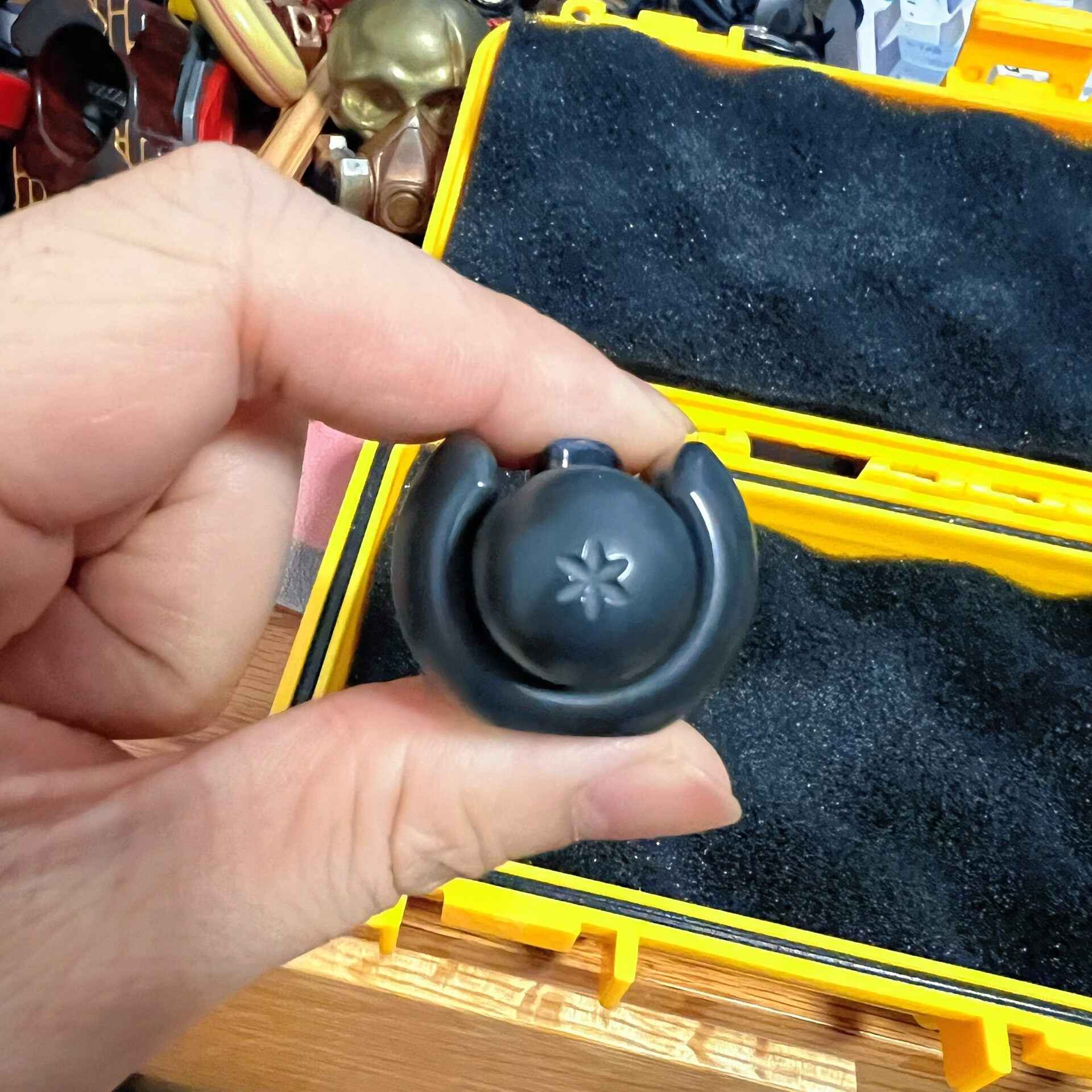 Hotdog Zirconium Zircuti