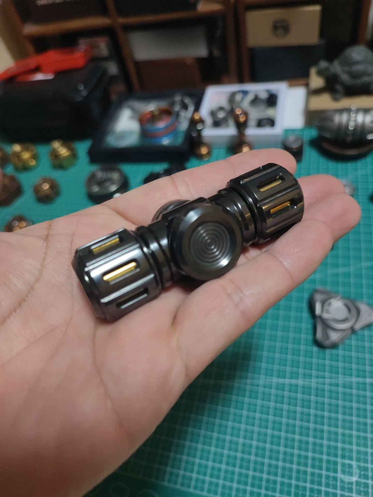 Warhammer Plus Zirconium