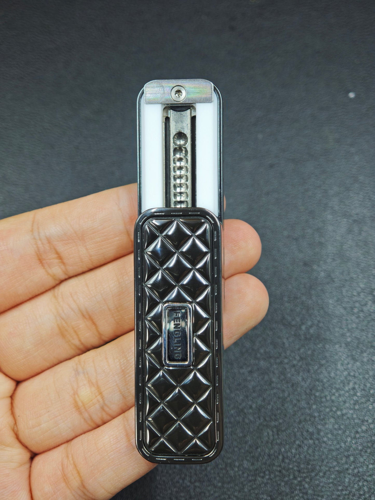 Feng Ling Zirconium