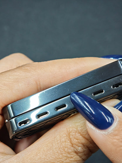 Feng Ling Zirconium Color-Anodized Polished