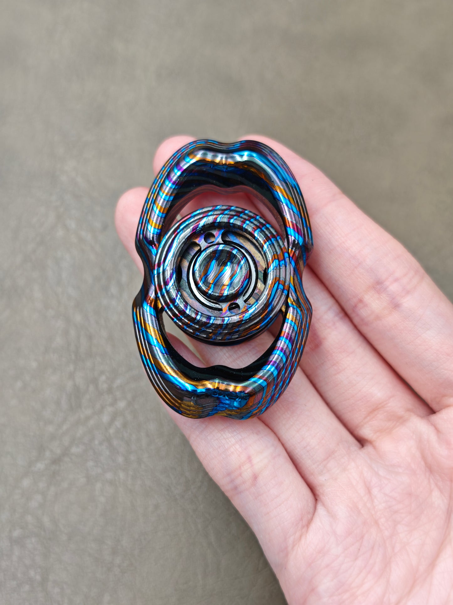 Obsidian Crystalized Zirconium Zircuti
