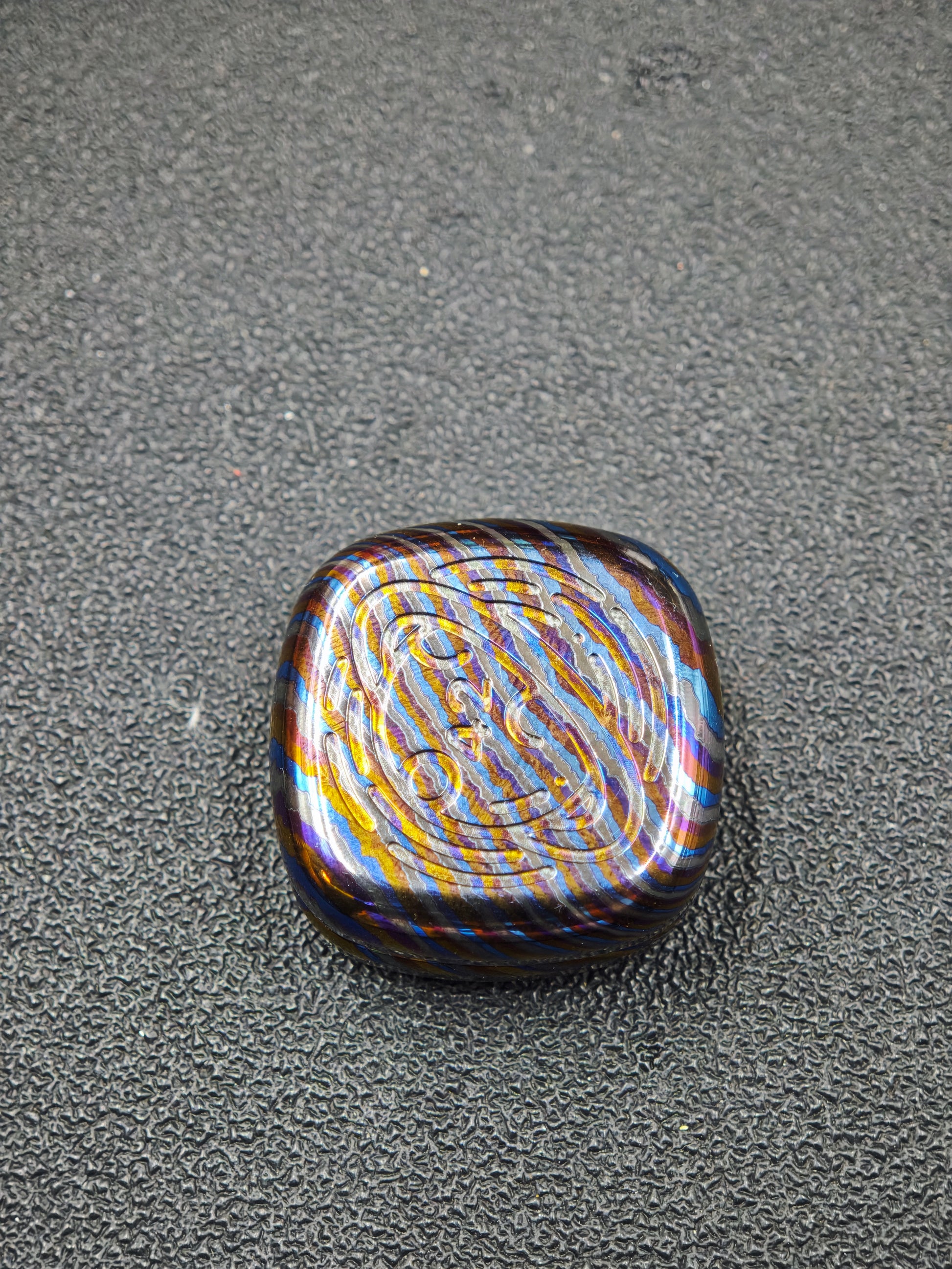 XXS Zircuti